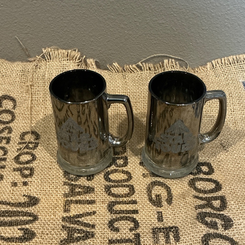Disneyland Star Tour commemorative Star Wars Black Glass Mugs Set